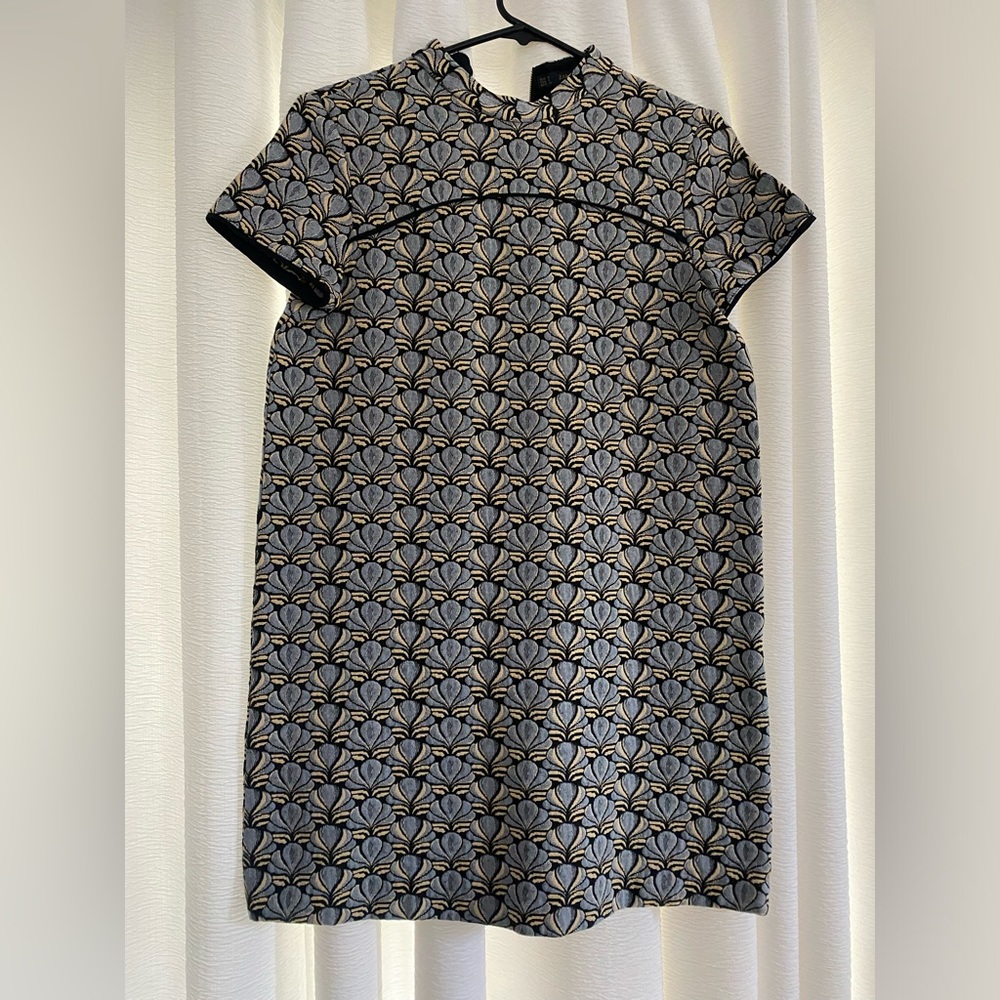 Zara mini dress. Size small. Color. Multicolor. Wore once.